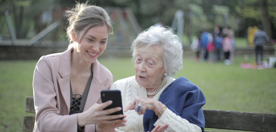 Smart phone tips for the elderly